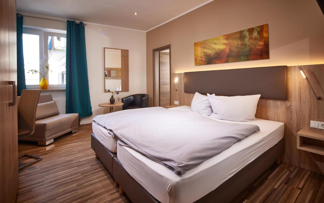 Hotel Zum Stern ชไวค์ ภายนอก รูปภาพ