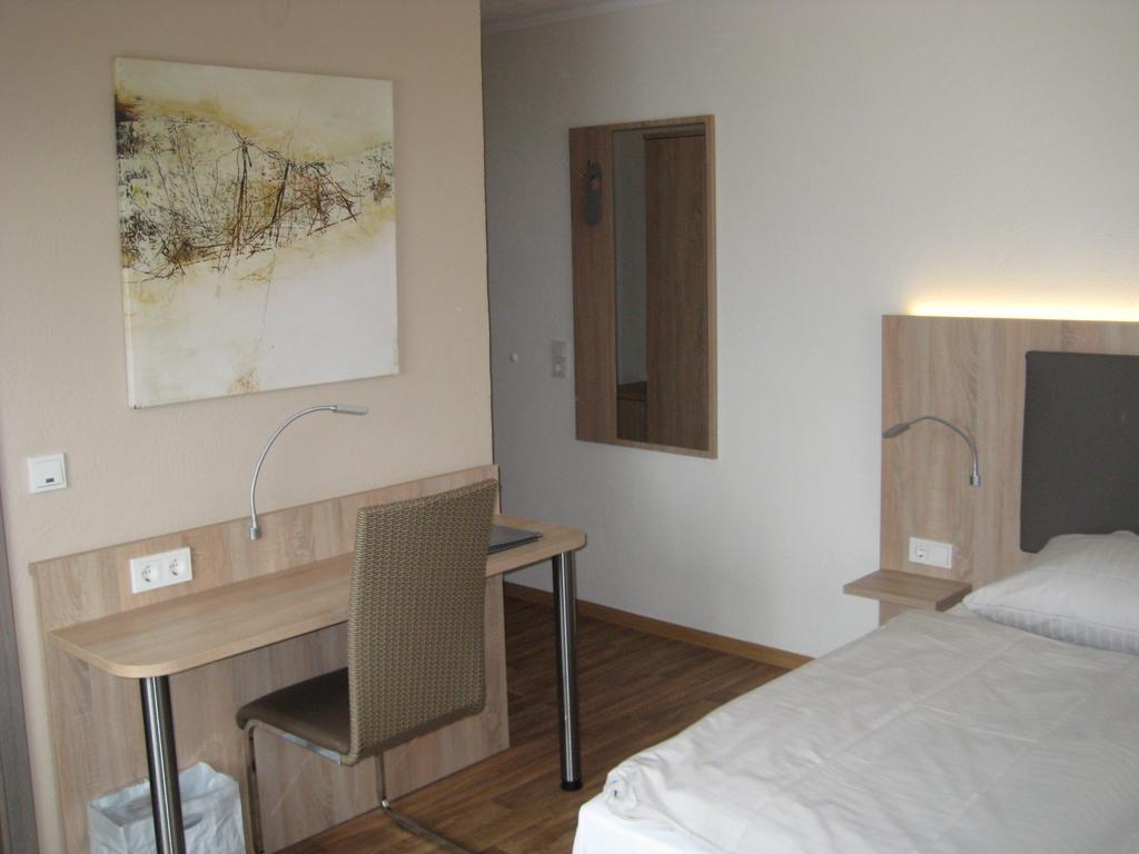 Hotel Zum Stern ชไวค์ ภายนอก รูปภาพ